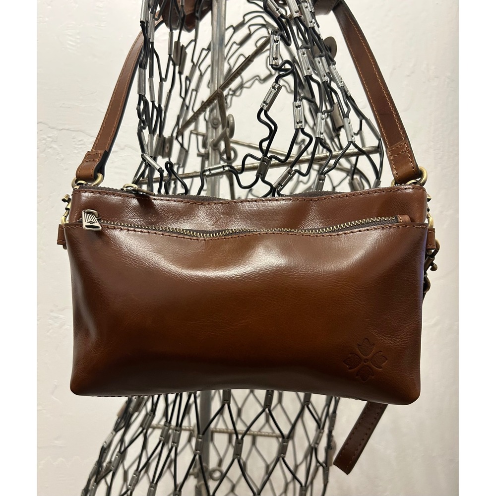 Patricia Nash Brown Leather Crossbody Wristlet Shoulder Bag Antique Brass Logo